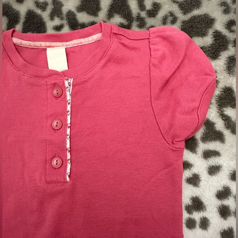 NWOT Old Navy Henley Bodysuit Onesie in Pink Size 12-18 months